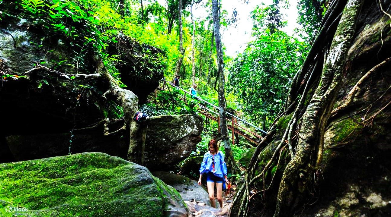 Phnom Penh to Siem Reap Cycling Tour 9 Days